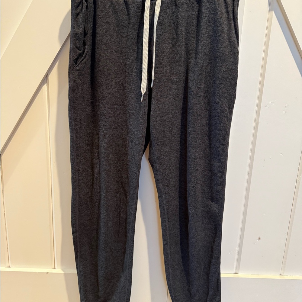 Vuori Charcoal Jogger Pants